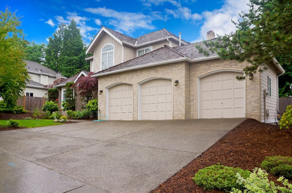 Driveway_House-1