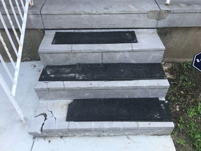 broken-concrete-step-corner
