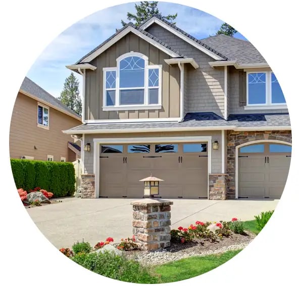 beautiful-house-with-nice-clean-driveway