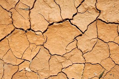 Causes of concrete settling - dry soil conditions