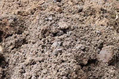Causes of concrete settling - poor compaction